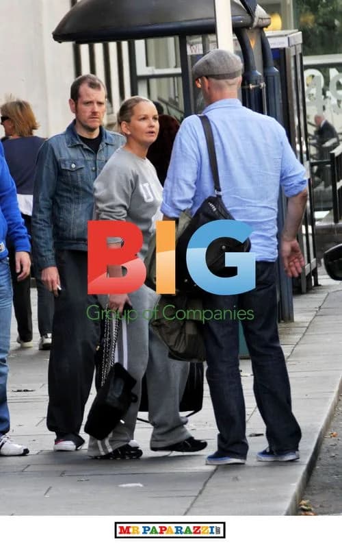 Jennifer Ellison Arrives for Calender Girls Performance