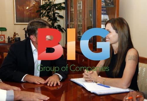 Angelina Jolie meets Bosnian leader