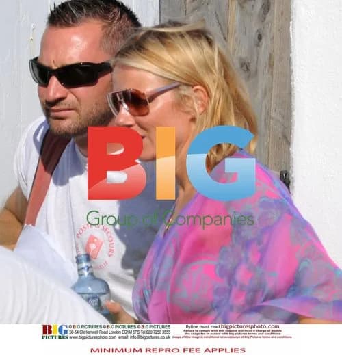 Geri Halliwell Looks Worried