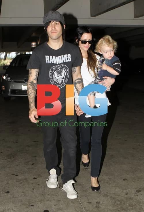 Ashlee Simpson and Pete Wentz visit Target with son