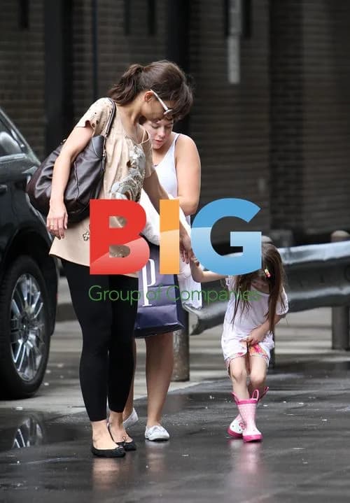 Katie Holmes with Daughters in Toronto