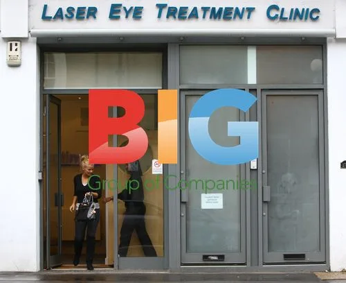 Kerry Katona Visits Laser Eye Clinic