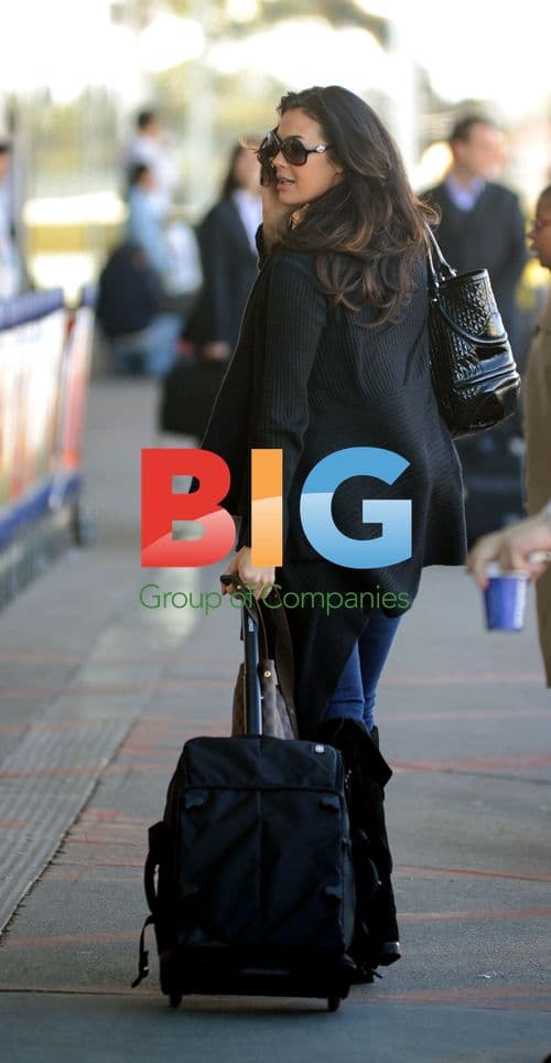 Megan Gale Returns to Sydney