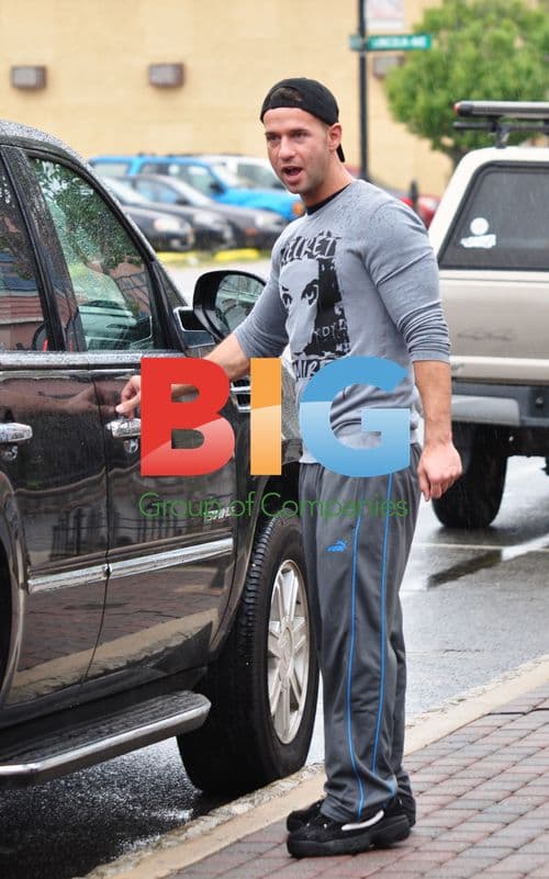 Jersey Shore Star Mike Sorrentino Strolls in Seaside Heights