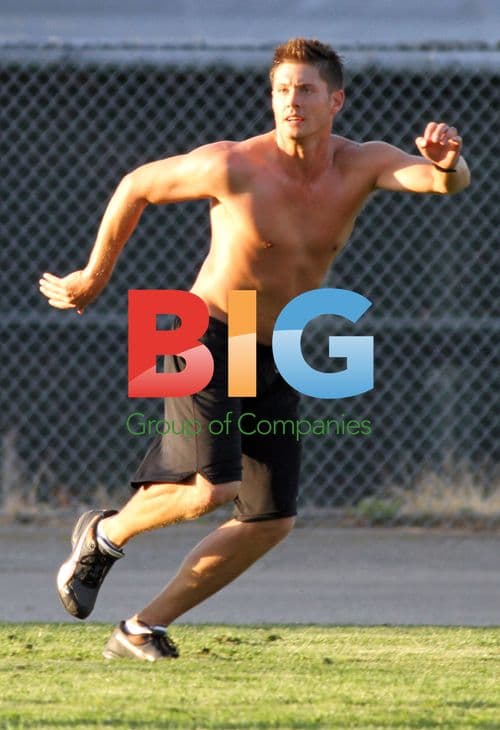 Jensen Ackles plays skins soccer with film crew