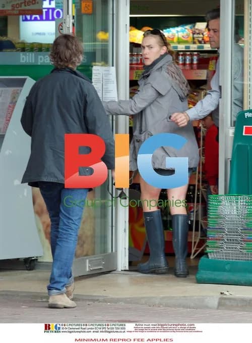 Kate Winslet at Petrol Station