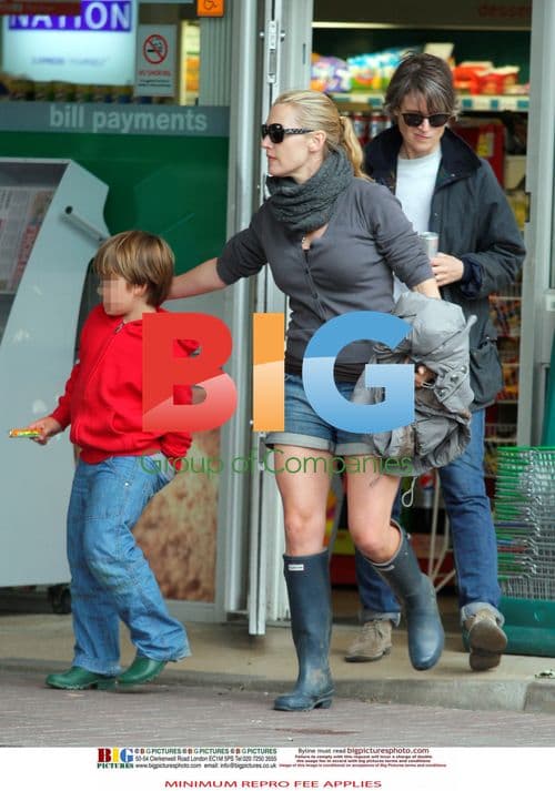 Kate Winslet at Petrol Station