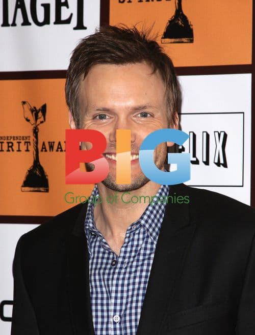 Joel McHale at 2011 Film Independent Spirit Awards