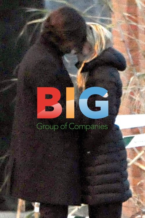 Shakira and boyfriend Antonio de la Rua stroll in Barcelona