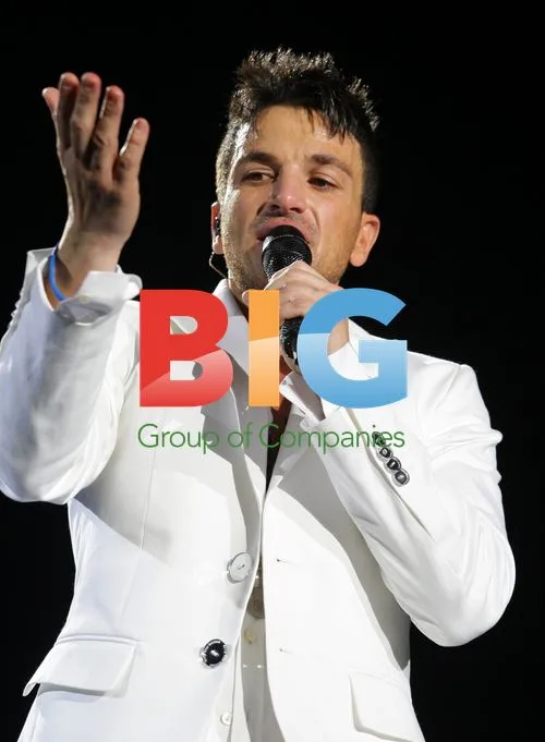 Peter Andre Performs at LG Arena