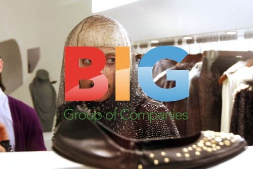 Lady Gaga Shopping in Milan