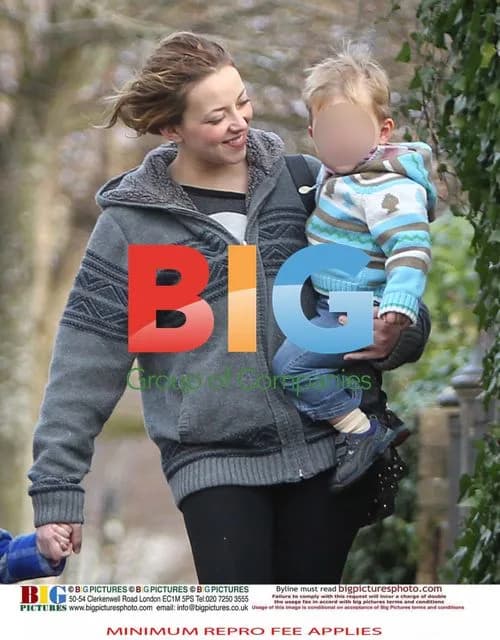 Charlotte Church drops kids off at nursery