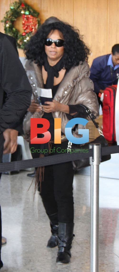 Diana Ross at Dulles Airport
