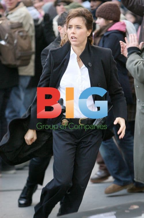 Tea Leoni Filming 'Tower Heist' in NYC