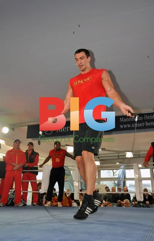 Wladimir Klitschko training for Klitschko vs. Chisora bout