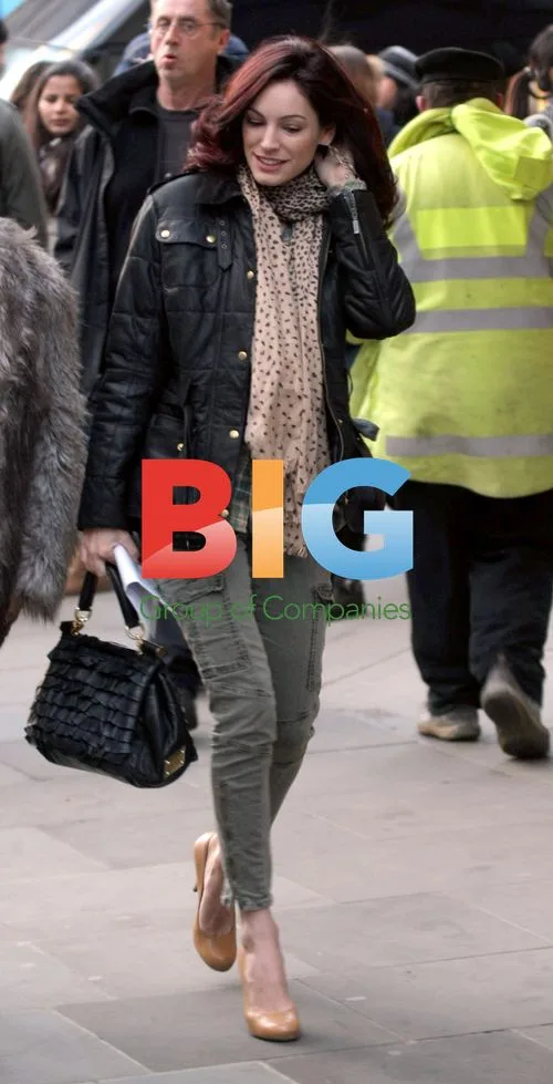Kelly Brook Leaving Hotel