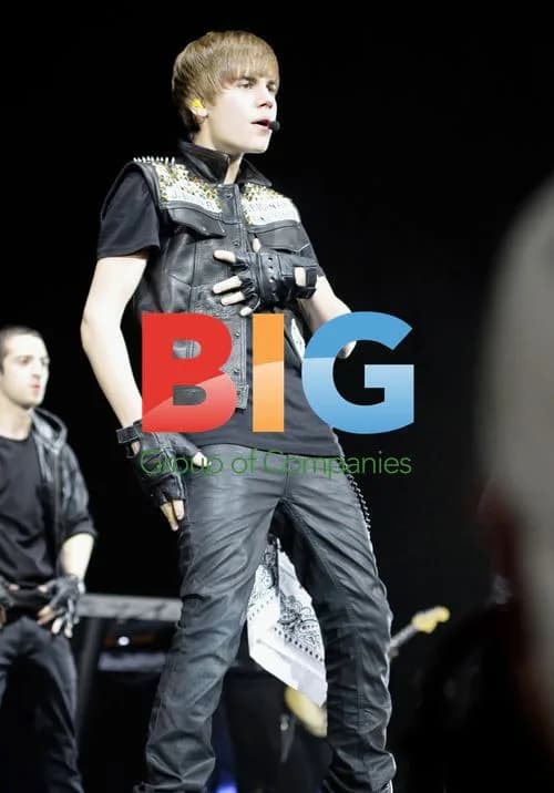Justin Bieber Performs at Q102 Jingle Ball