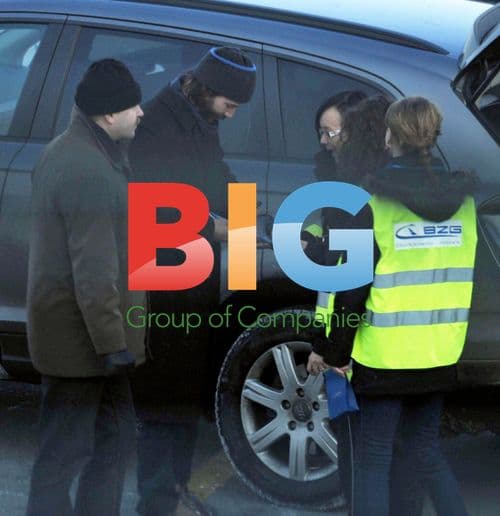 Keanu Reeves Bids Farewell in Poland