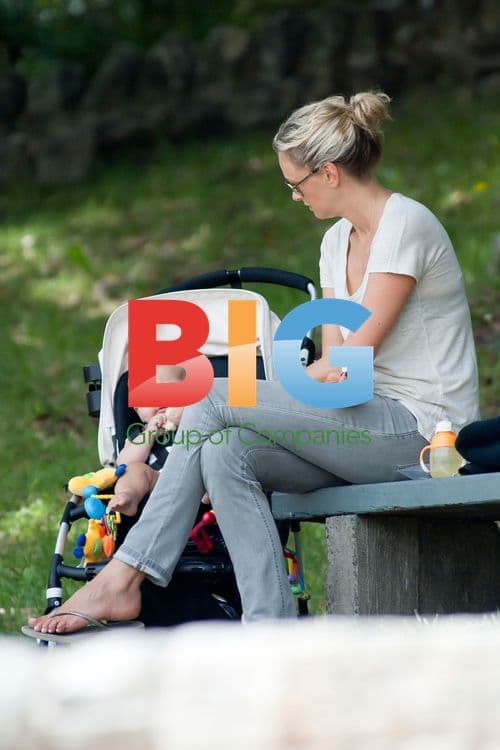 Sarah Murdoch with family in Sydney