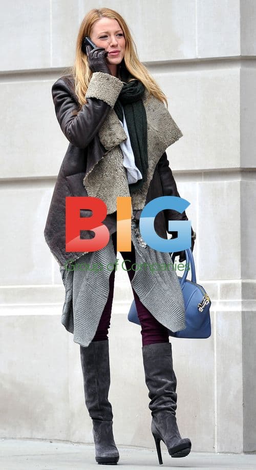 Blake Lively on Gossip Girl set, New York