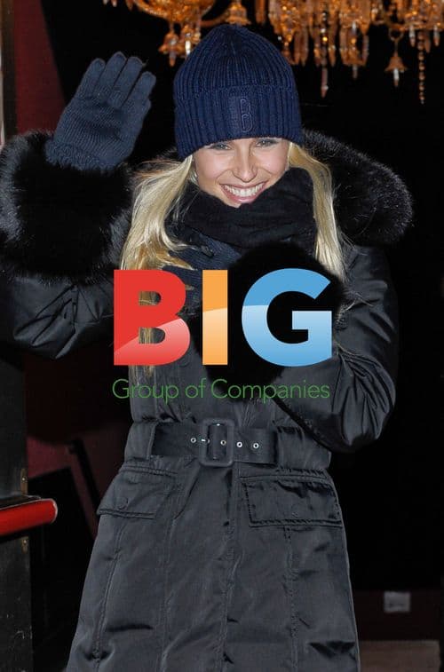 Michelle Hunziker Leaving Nightclub in Milan