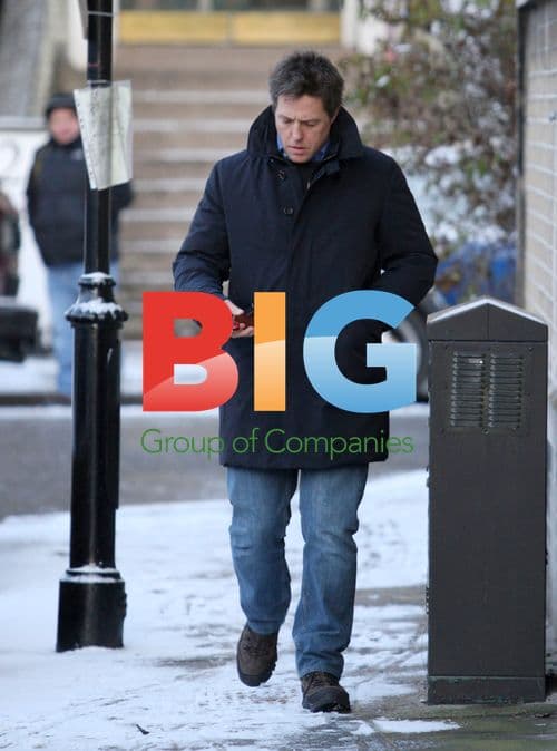 Hugh Grant Visits Liz Hurley in London