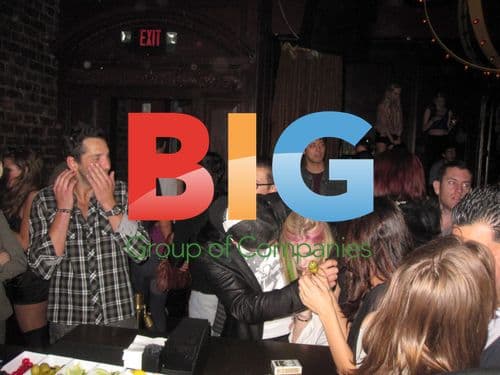 Avril Lavigne and Brody Jenner at club Voyear