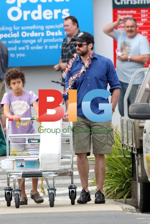 Hugh Jackman at Bunnings with Kids