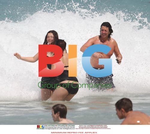 Laurence Llewelyn-Bowen enjoys beach in Barbados