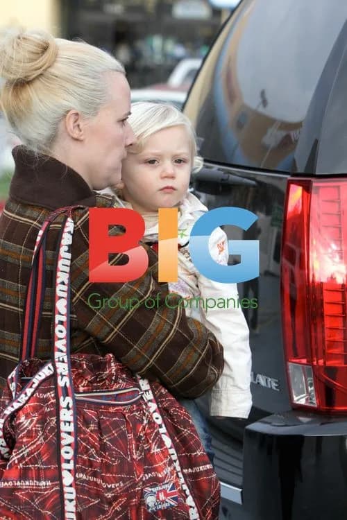 Gwen Stefani and Family Visit Santa