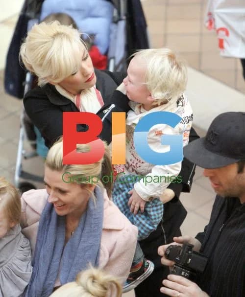 Gwen Stefani and Family Visit Santa