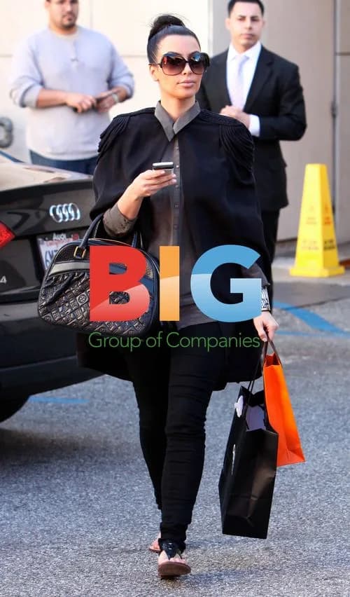 Kim Kardashian Shopping in Beverly Hills