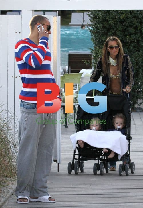 Jermaine Jones and Family in Miami Beach