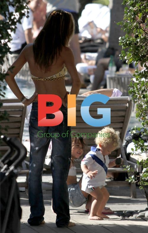 Jermaine Jones and family on Miami Beach