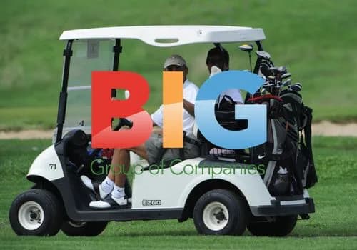 Obama Golfing in Hawaii
