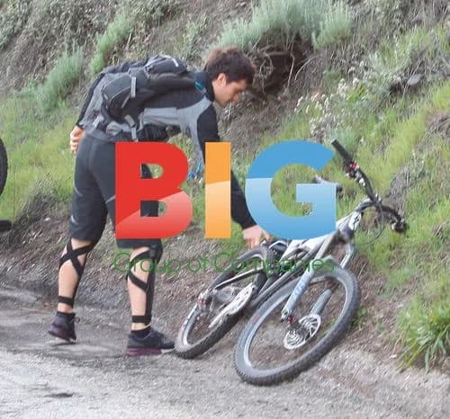 Orlando Bloom Rides Mountain Bike