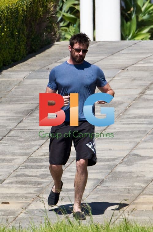 Hugh Jackman House Hunting in Melbourne