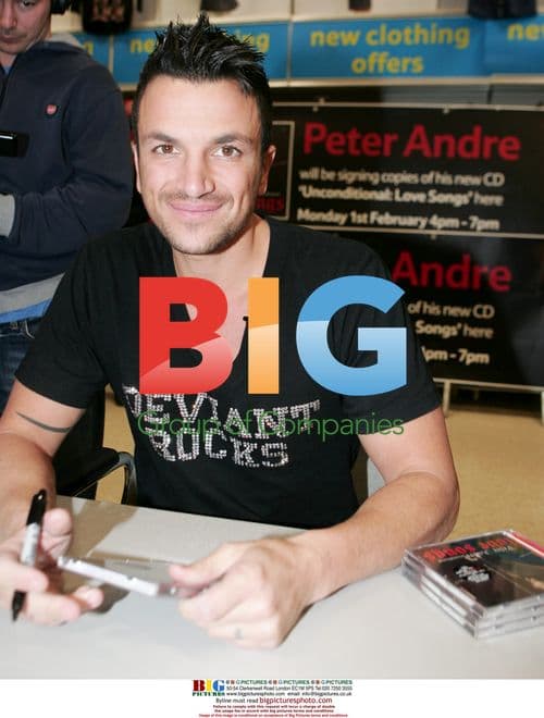 Peter Andre signs 'Unconditional Love Songs' in Tesco