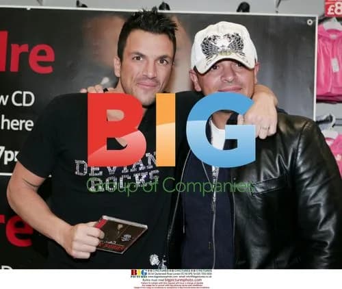 Peter Andre Signs 'Unconditional Love Songs' in Tesco