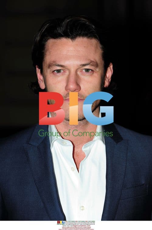 Luke Evans at "A Single Man" premiere