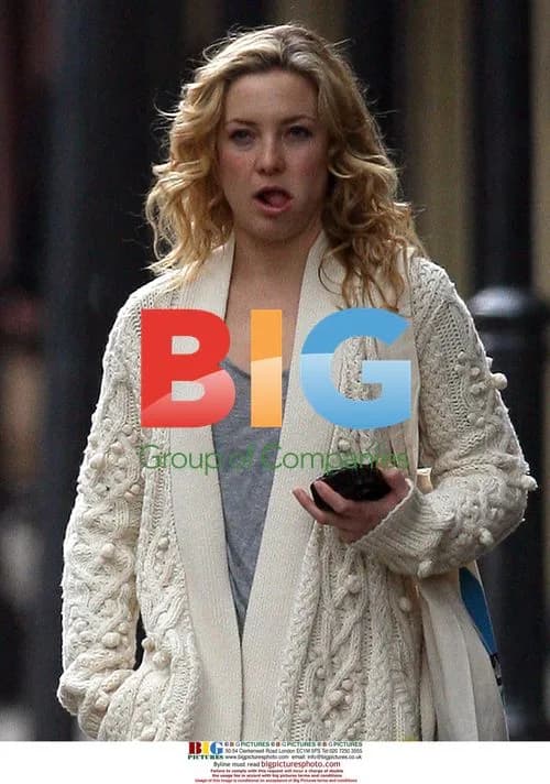 Kate Hudson Spotted Shopping in New Orleans