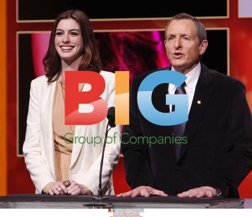 Hathaway and Sherak Announce Best Director Nominations