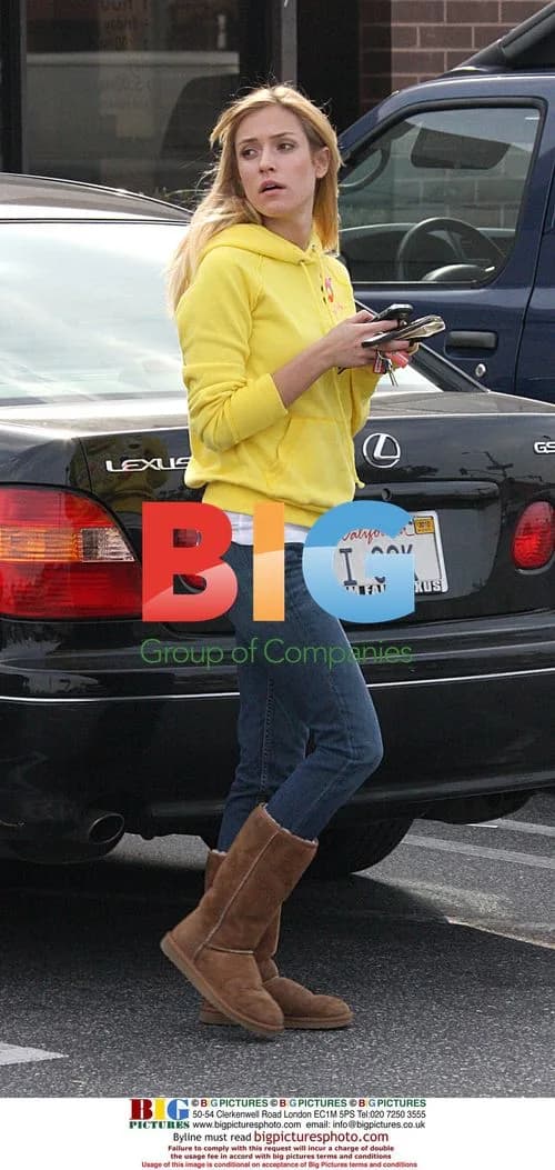 Kristin Cavallari at Post Office
