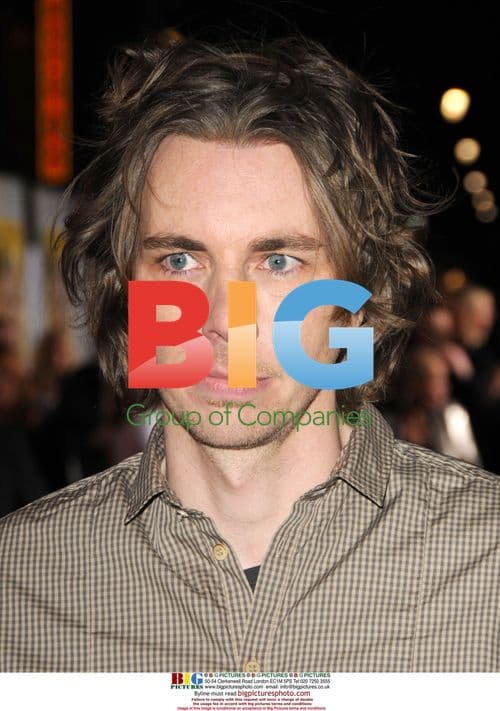 Dax Shepard at \"When in Rome\" Premiere
