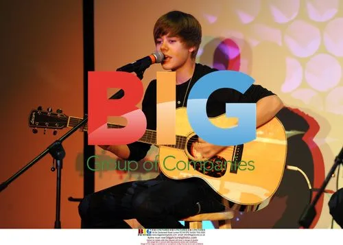 Justin Bieber Performs in Miami