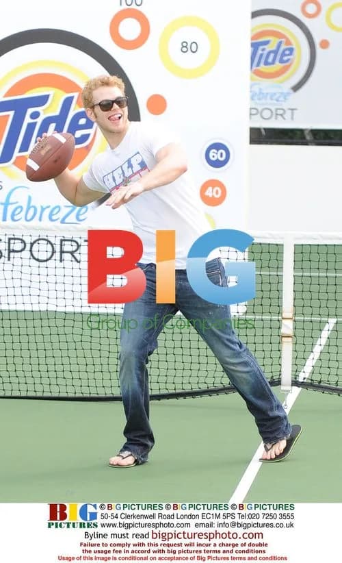 Kellan Lutz at Tide Plus Febreze Sport Launch