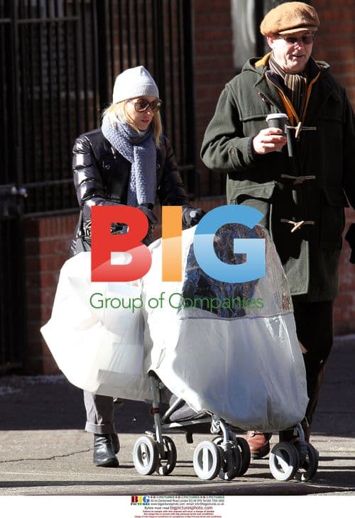 Naomi Watts and Liev Schreiber take kids for NYC stroll