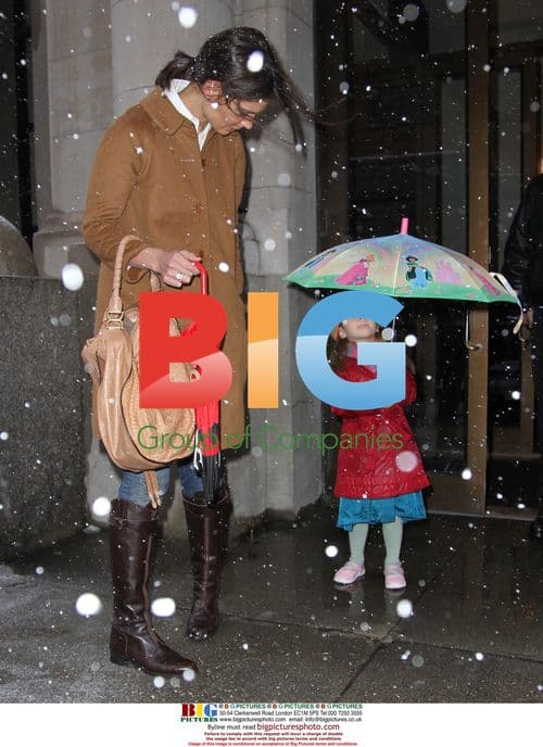 Katie Holmes and Suri Cruise lunch in NYC blizzard