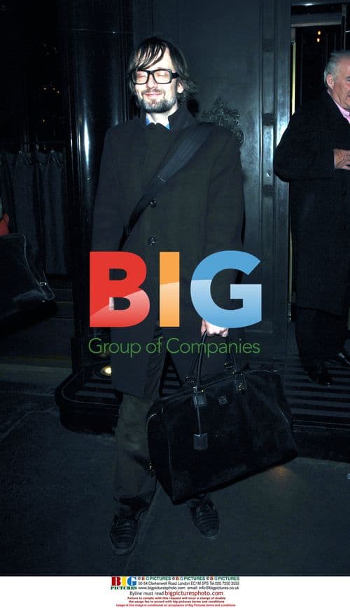 Jarvis Cocker leaving restaurant in London