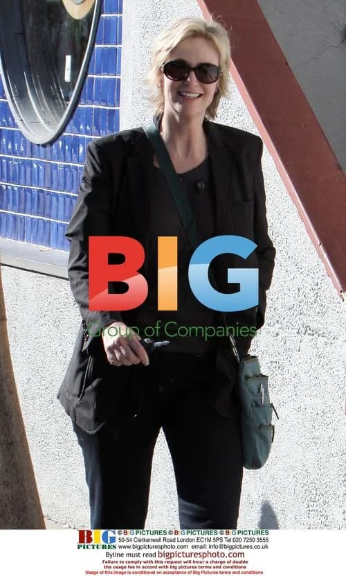 Jane Lynch Leaving Cafe in LA